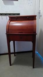 Elegante kleine secretaire kersenhout, Huis en Inrichting, Kasten | Secretaires, Ophalen, Zo goed als nieuw