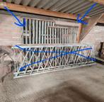 4 zware hekken (deuren paardenbox?), Dieren en Toebehoren