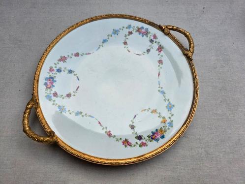 Chique Franse Limoges porselein schaal met greepje, Antiek en Kunst, Antiek | Porselein, Ophalen of Verzenden