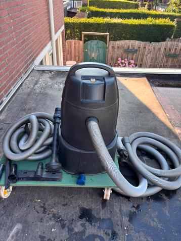 Krachtige Water- en Stofzuiger 1400W – Direct inzetbaar beschikbaar voor biedingen