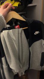 Nike tech  maat m, Ophalen of Verzenden, Zo goed als nieuw