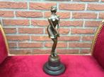 bronzen beeld, elegante dame, PENSIVE, Antiek en Kunst, Kunst | Beelden en Houtsnijwerken, Ophalen of Verzenden