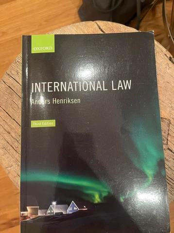 International law Henriksen beschikbaar voor biedingen