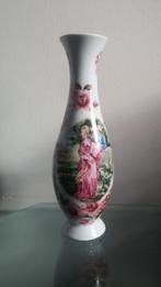 Mooie, handbeschilderde porseleinen vaas, gesigneerd., Antiek en Kunst, Ophalen of Verzenden