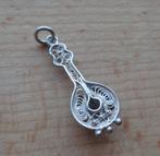 zilveren vintage bedel mandoline [727], Sieraden, Tassen en Uiterlijk, Overige merken, Verzenden, Zo goed als nieuw, 1 bedel
