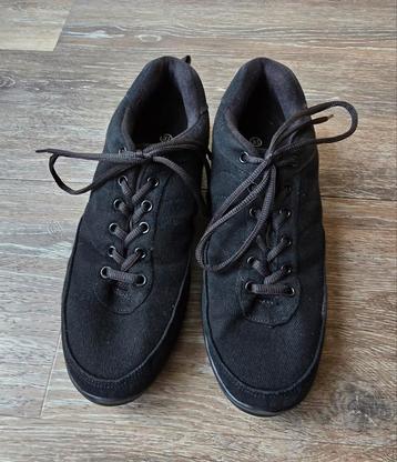 Papillon dansschoenen maat 39,5 beschikbaar voor biedingen