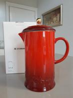 Le Creuset Holly Koffiemaker met pers Cerise Nieuw, Ophalen of Verzenden, Nieuw