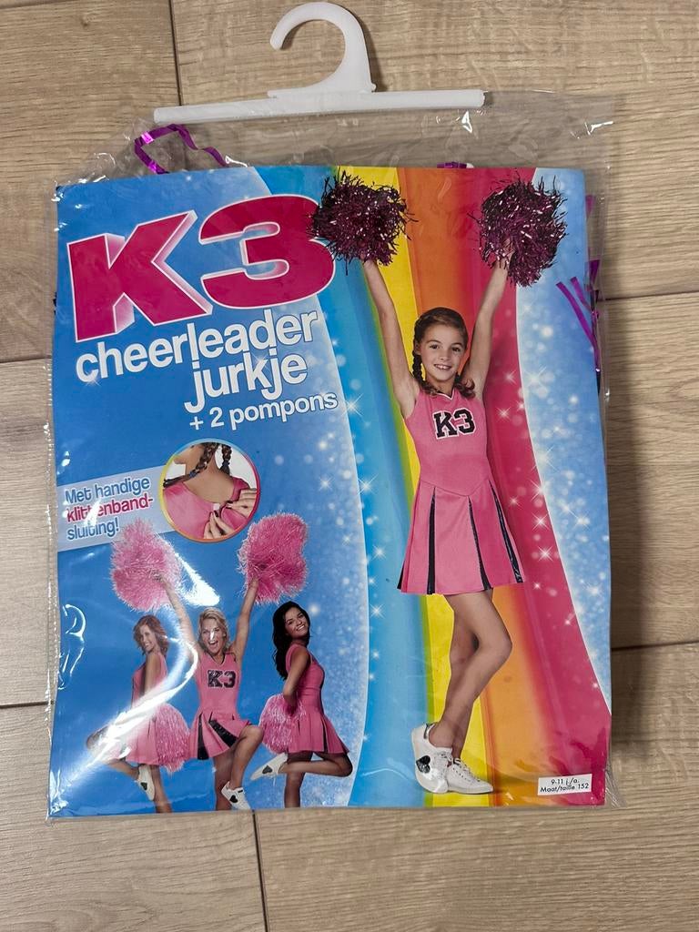 K3 cheerleaderjurk verkleedpak, Ophalen of Verzenden, Zo goed als nieuw, Jongen of Meisje