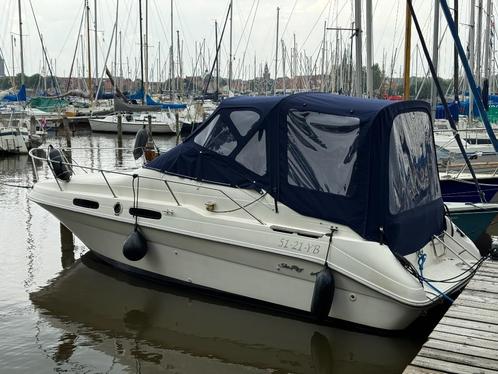 Sea Ray Sundancer 230 (boegschroef) - zeer goed onderhouden, Watersport en Boten, Motorboten en Motorjachten, Gebruikt, Polyester