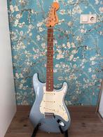 Fender Stratocaster, Muziek en Instrumenten, Snaarinstrumenten | Gitaren | Elektrisch, Ophalen of Verzenden, Zo goed als nieuw
