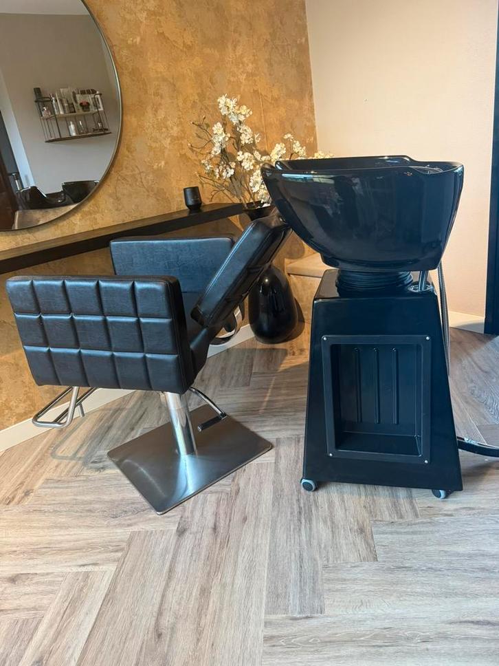 Kappersstoel / Epileerstoel met verrijdbare wasbak, Huis en Inrichting, Stoelen, Ophalen