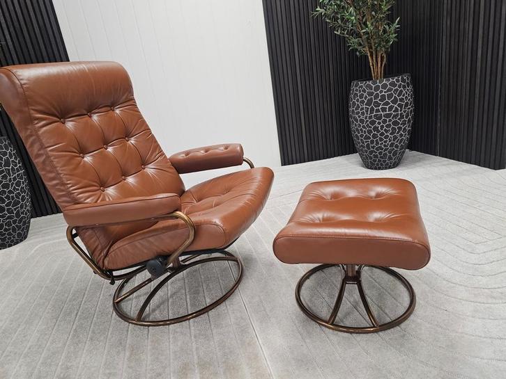 Op zoek naar: ekornes stressless chair vintage, Huis en Inrichting, Fauteuils, Ophalen