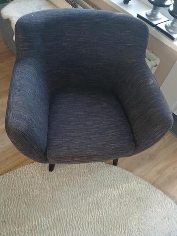 Mooie, comfortabele fauteuil beschikbaar voor biedingen
