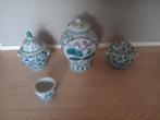 Oosterse vazen set. Ophalen is in Delft, Antiek en Kunst, Antiek | Keramiek en Aardewerk, Ophalen