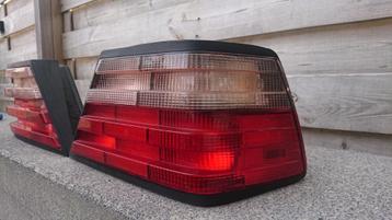Mercedes w124 achterlichten met zijverlichting facelift beschikbaar voor biedingen