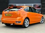 Ford Focus 2.5-20V ST 226PK 5-Deurs Oranje Airco Cruise, 65 €/maand, Gebruikt, Overige kleuren, 1337 kg