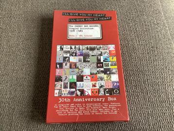 Cherry Red I’ll Give You My Heart boxset (UK/rare!) beschikbaar voor biedingen