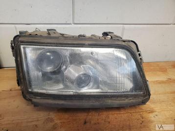 Audi A8 1994 - 1998 koplamp rechts pitje in glas ORIGINEEL beschikbaar voor biedingen