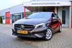 Mercedes-Benz A-klasse 180 Ambition Aut. *38.425km!* Pano|1e, Auto's, Mercedes-Benz, Gebruikt, 4 cilinders, Bruin, 122 pk