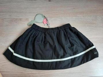 NIEUW! Jilly Zwarte Warme Rok met Witte streep Maat 110 beschikbaar voor biedingen