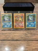 Base set Charizard #4/102 / Blastoise, Hobby en Vrije tijd, Verzamelkaartspellen | Pokémon, Ophalen of Verzenden, Zo goed als nieuw