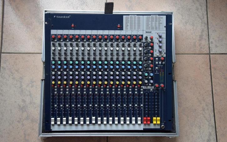 Soundcraft FX16II mengpaneel, Muziek en Instrumenten, Mengpanelen, Gebruikt, 10 tot 20 kanalen, Ophalen