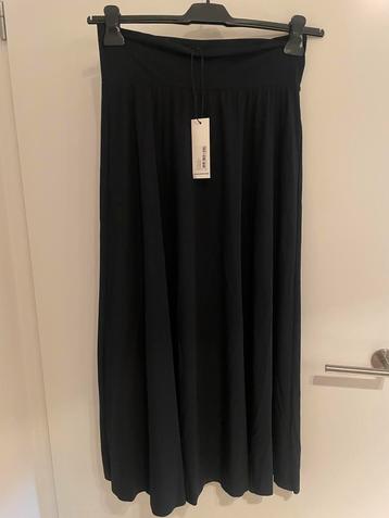 Nieuwe rok traveldress maat M zwart beschikbaar voor biedingen