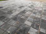 tegels 30x30 ca 1500 stuks, grijs en rood., Tuin en Terras, Tegels en Klinkers, Ophalen, Gebruikt, 10 m² of meer, Beton