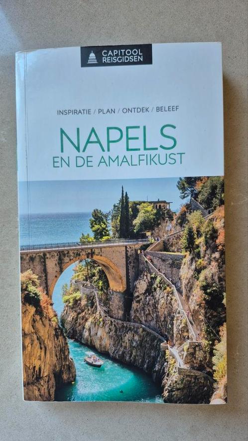 Capitool reisgids Napels en de Amalfikust, Boeken, Reisgidsen, Gelezen, Reisgids of -boek, Europa, Capitool, Ophalen of Verzenden