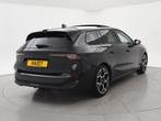 Opel Astra Sports Tourer 1.2 ULTIMATE AUT. + PANORAMA | HEAD, Auto's, Opel, 1199 cc, Alcantara, Zwart, 3 cilinders