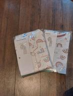 Twee meisjes pyjama's met regenbogen maat 110/116, Kinderen en Baby's, Kinderkleding | Maat 110, Ophalen of Verzenden, Nieuw, Meisje