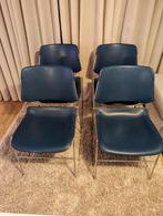Stapelbare blauwe USA Matrix stoelen, set van 4 stuks, Kunststof, Ophalen of Verzenden, Zo goed als nieuw