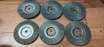 6x rond borstel. 5x Osborn pro beschikbaar voor biedingen