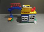 duplo Station voor de trein, Kinderen en Baby's, Speelgoed | Duplo en Lego, Ophalen of Verzenden, Zo goed als nieuw, Complete set