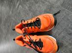 Assics hockeyschoenen maat 35, Sport en Fitness, Hockey, Ophalen of Verzenden, Zo goed als nieuw, Schoenen
