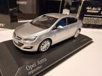 Opel Astra sedan 2012 1/43, Hobby en Vrije tijd, Modelauto's | 1:43, Ophalen of Verzenden, Nieuw, Auto, MiniChamps