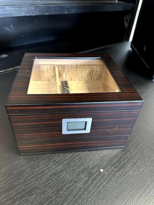 Humidor Modena Kers Sigarendoos (plekje), Verzamelen, Rookartikelen, Aanstekers en Luciferdoosjes, Zo goed als nieuw, Overige typen