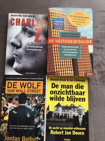 Boeken over misdaad en fraude beschikbaar voor biedingen