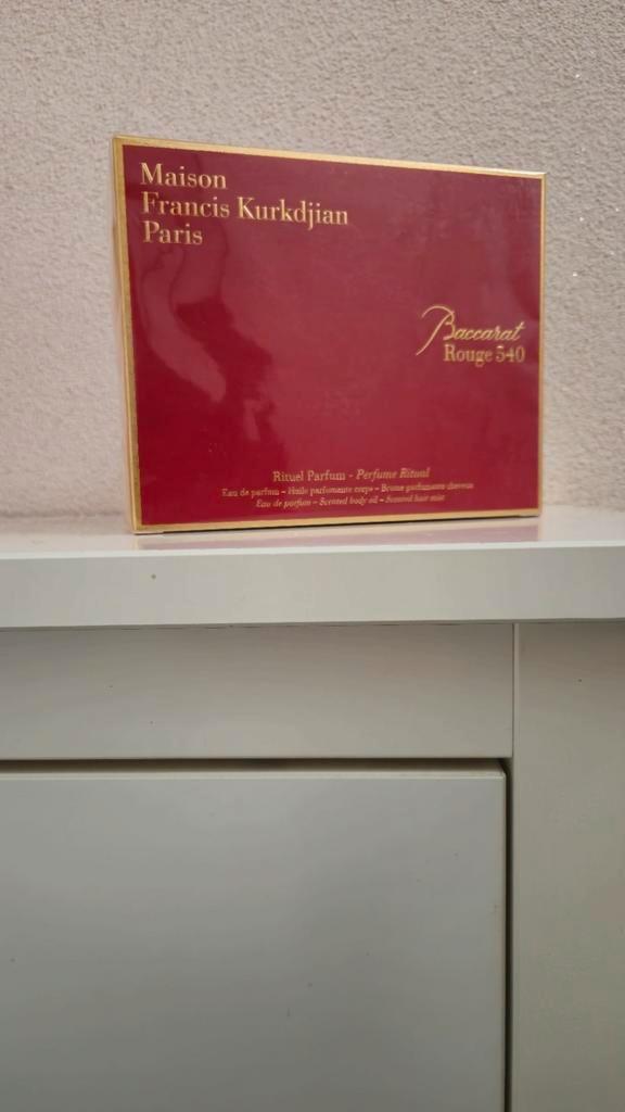 Maison Francis Kurkdjian Baccarat Rouge 540 Ritual Set, Sieraden, Tassen en Uiterlijk, Uiterlijk | Parfum, Nieuw, Ophalen of Verzenden