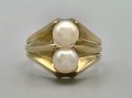 Gouden Vintage ring met parels. 2026/73., Overige kleuren, ., Ophalen of Verzenden, Zo goed als nieuw