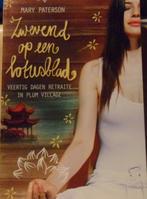 Zwevend op een lotusblad, Mary Paterson, Verzenden, Zo goed als nieuw