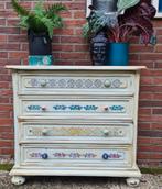 Brocante vintage ladenkast commode handbeschilderd wit boho, Huis en Inrichting, Kasten | Ladekasten, Ophalen, 50 tot 100 cm, Zo goed als nieuw
