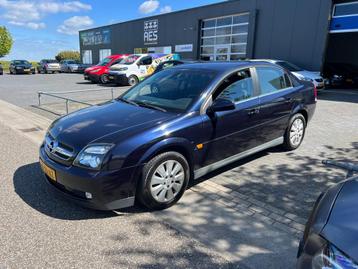 Opel Vectra 2.2-16V Elegance / BJ: 2003 / Airco / Cruise Con