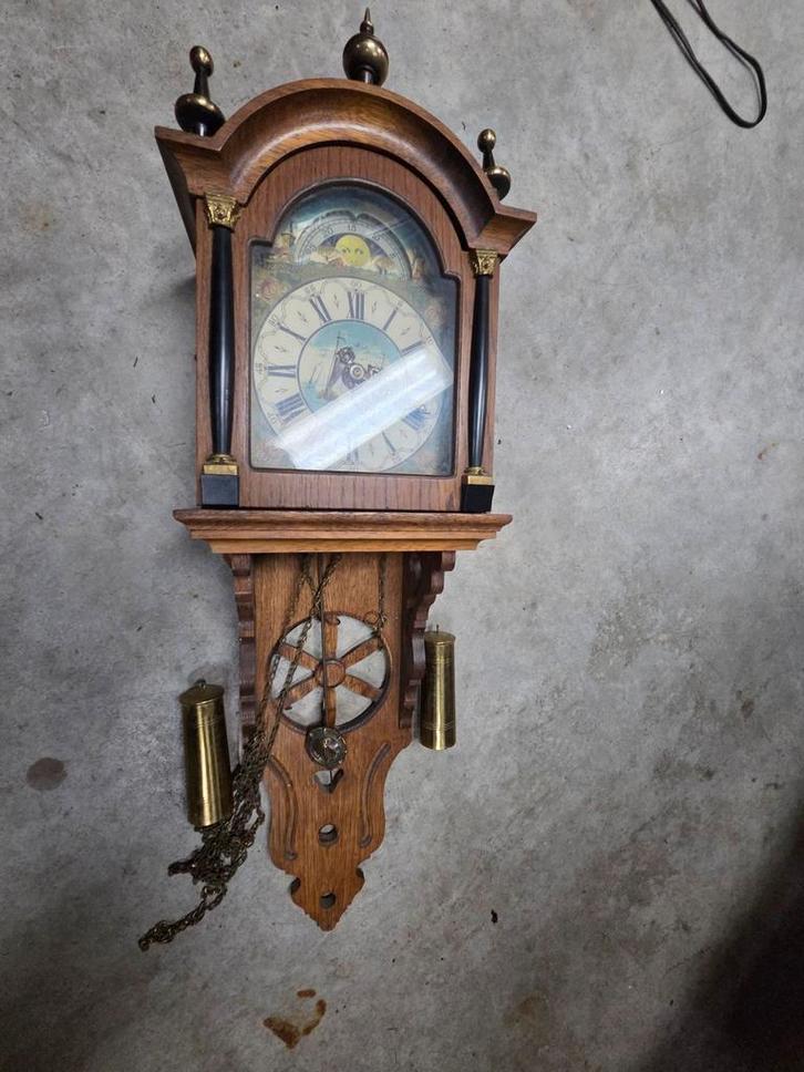 Antieke Wandklok Friese staart met Gewichten, Antiek en Kunst, Antiek | Klokken, Ophalen of Verzenden