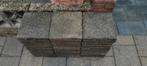 Gratis stoeptegels, Tuin en Terras, Bielzen en Borders, Ophalen, Gebruikt, 25 tot 50 cm, Beton