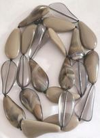 Kunststof kralen ketting  bakeliet?, Sieraden, Tassen en Uiterlijk, Ophalen of Verzenden, Zo goed als nieuw, Kunststof