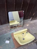 Retro wastafel met spiegel, jaren '70, geel, lime kleurig, Ophalen, 50 tot 100 cm, Minder dan 100 cm, Wasbak of Wastafel