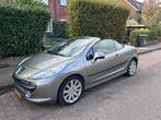 Peugeot 207CC cabrio 1.6 150pk Feline 2007 Grijs youngtimer, Auto's, Voorwielaandrijving, 74 €/maand, 4 cilinders, 4 stoelen