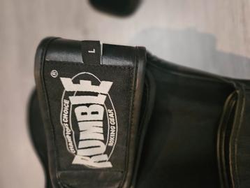 Leren scheenbeschermers boksen  beschikbaar voor biedingen