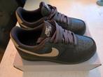 Nike Air Force 1 Low Medium Ash Zwart Maat 38.5, Zwart, Nike, Nieuw, Ophalen of Verzenden